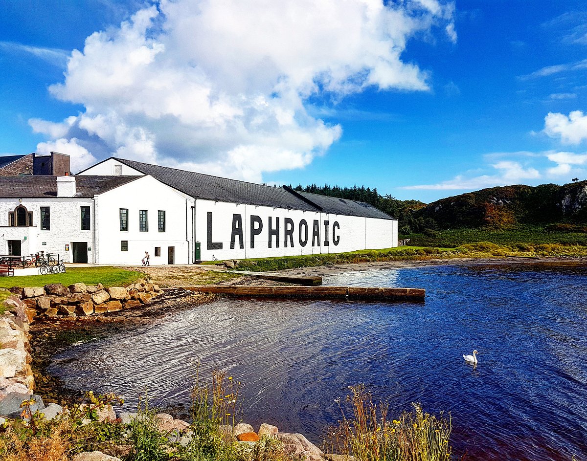 Laphroaig - Islay Single Malt Scotch Whisky